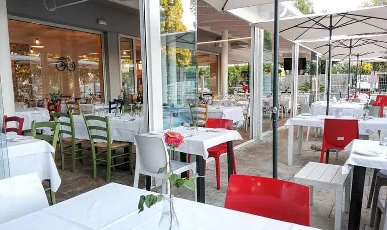 Tavoli del ristorante
